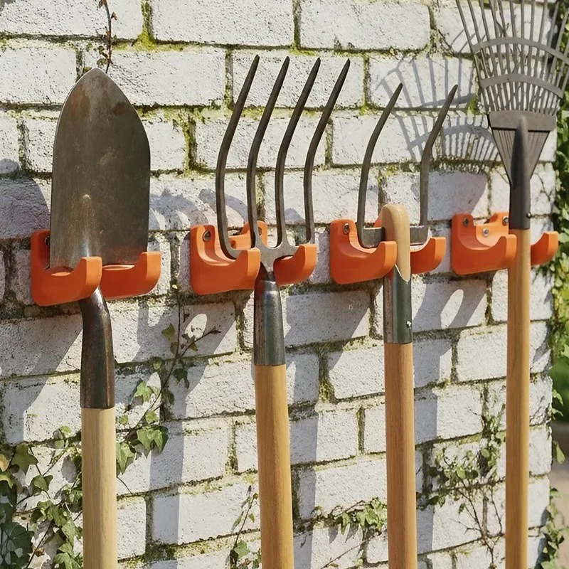 Настенный держатель для садовы – обзор и цена Workshop Tools On Wall